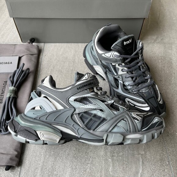 Balenciaga Track Triple Black - Picture 5 of 9